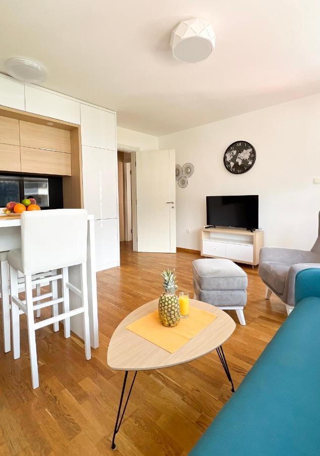 Four Views Apartments Budva Luaran gambar